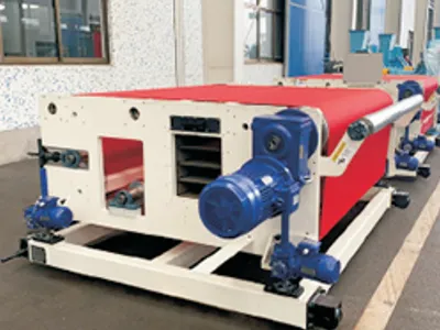 Helical and worm gear reducers for pellet conveying lines