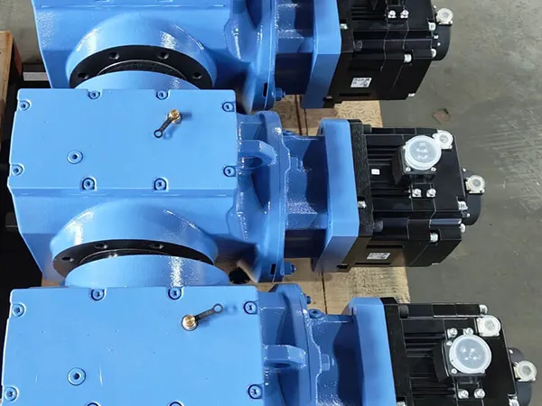 Industrial Gearboxes & Speed Reducers for Semiconductor Manufacturing